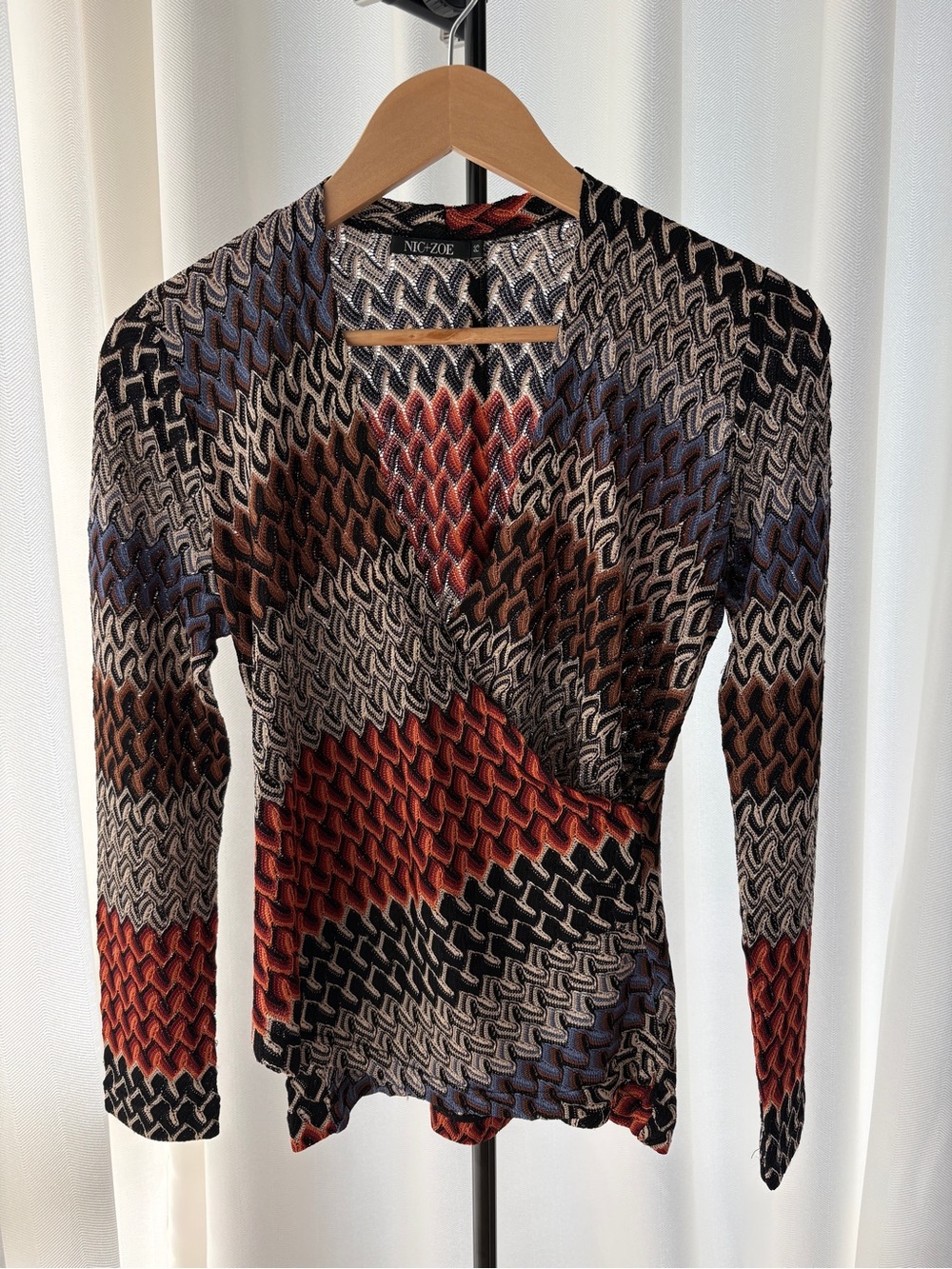 NIC+ZOE Geometric Stretch Knit Wrap Top 100% Rayon PS